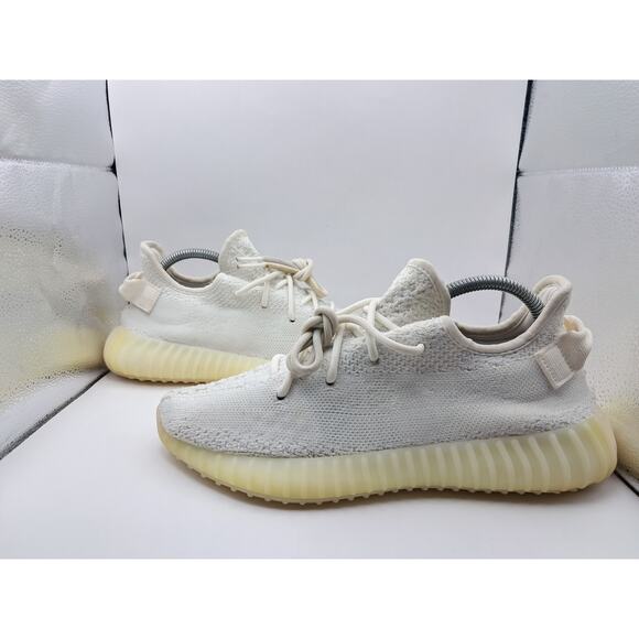 Size 7.5M | 9W - adidas Yeezy Boost 350 V2 Cream - CP9366 - Picture 1 of 9